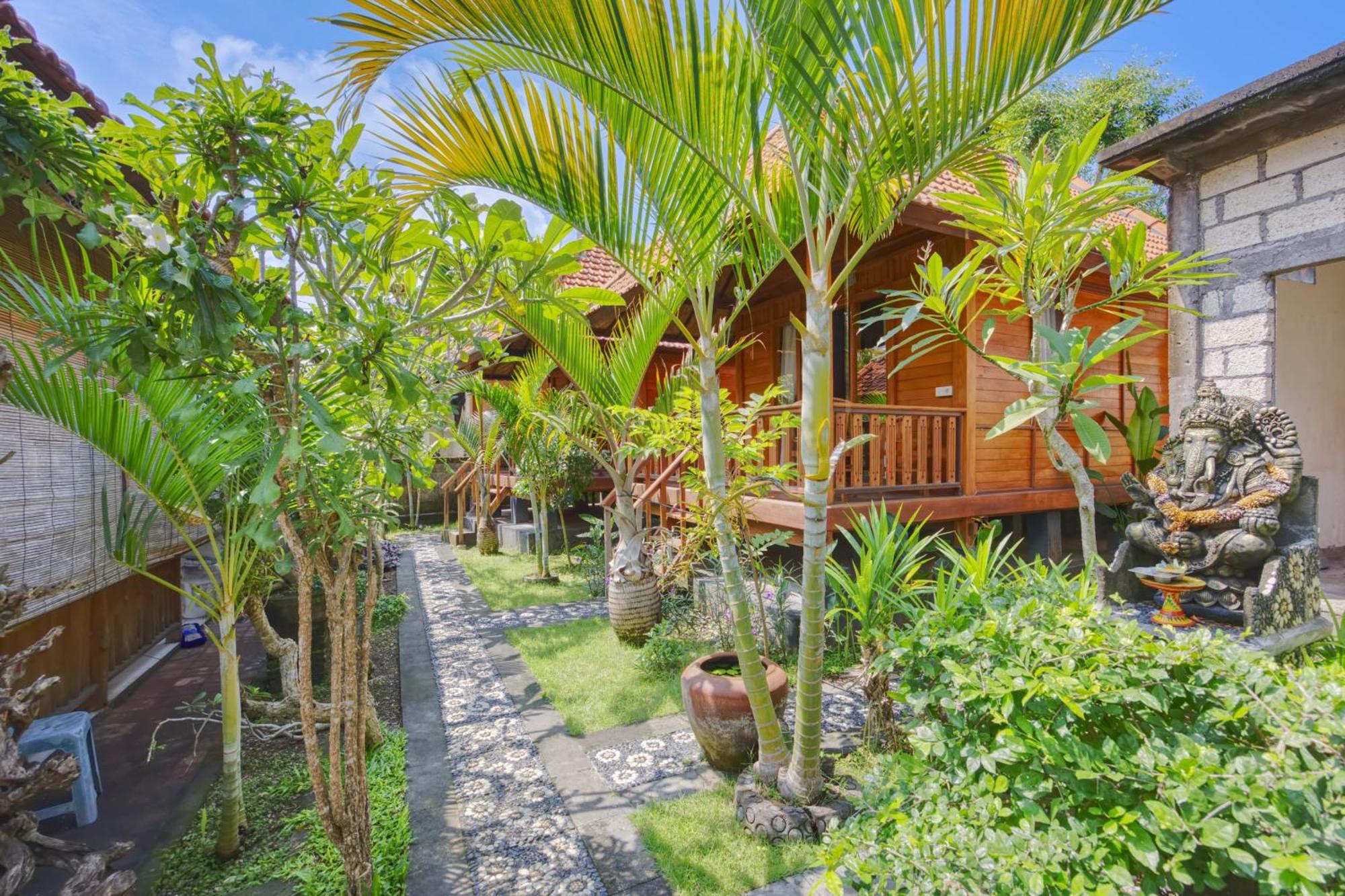 Ss Pangket Bungalow Toyapakeh Экстерьер фото